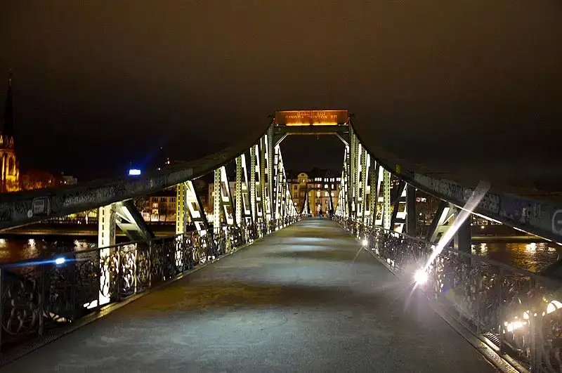 Eiserner Steg Frankfurt – Bei Nacht Detail
