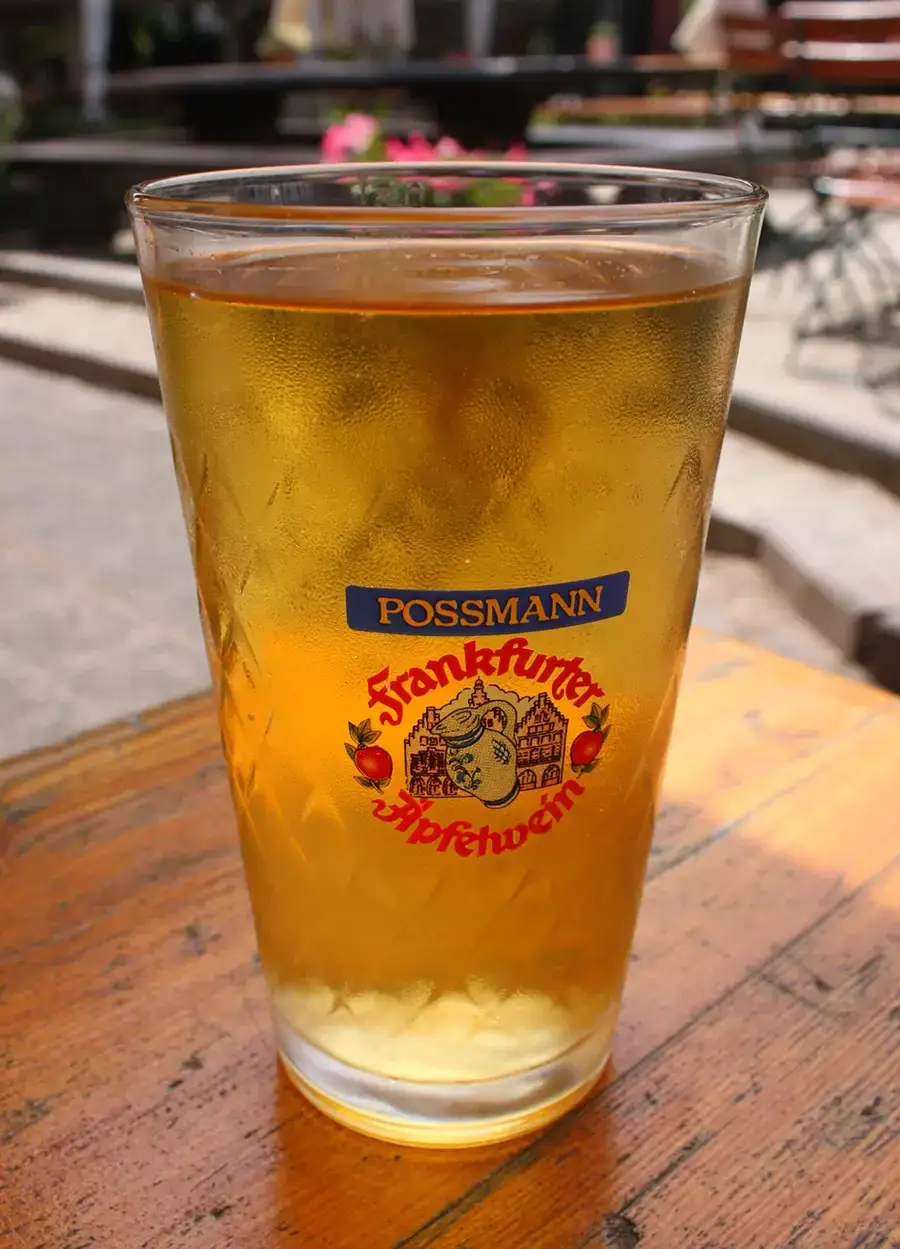Apfelwein - das Frankfurter Nationalgetränk – Possmann