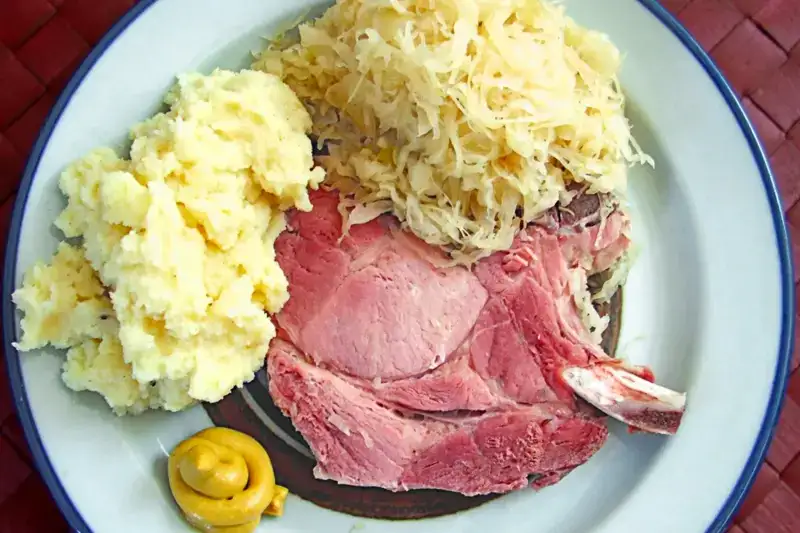 Frankfurter Spezialitäten und Besonderheiten – Rippche Mit Kraut