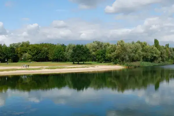Badeseen in Frankfurt und Umgebung – Schultheis Weiher Offenbach